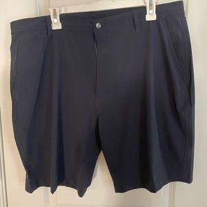 Men’s Navy Foot Joy shorts. Size 38.